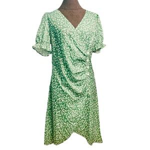 Women Wrap Dress Short puff‎ Sleeve Green Floral V-Neck Mid-length Size Medium